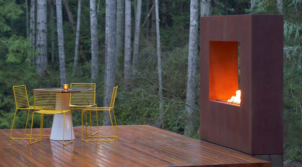 Kodo Modern Outdoor Fireplace Corten