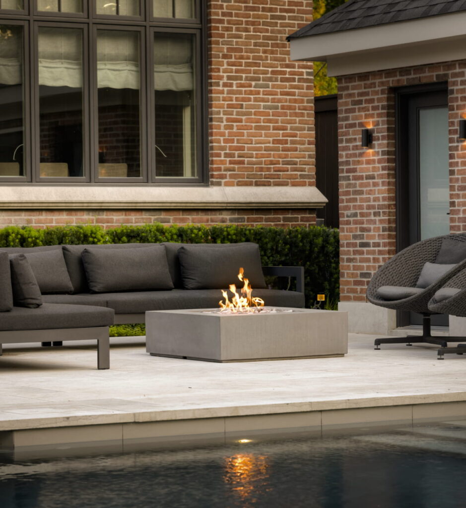 Bento fire pit in Hand-cast Dove Concrete | Fuel: Natural gas or Propane | Ignition: Electronic or Match-lit