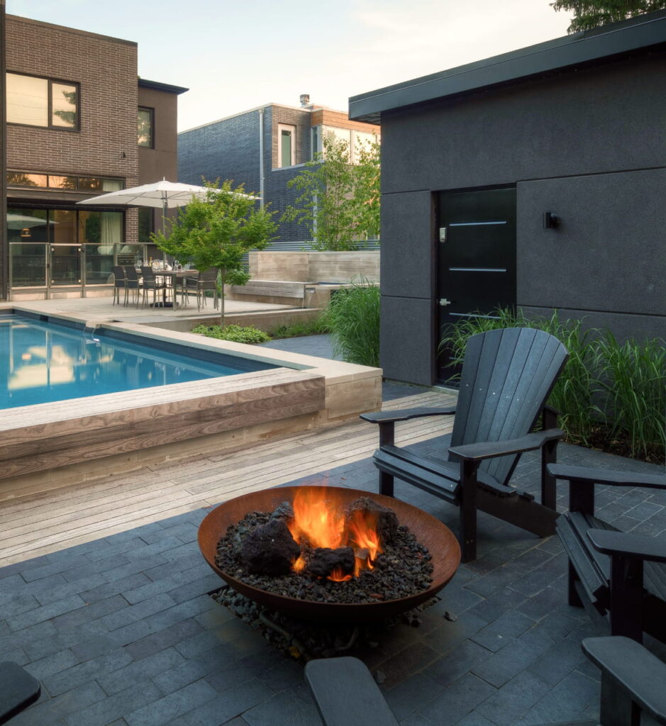 Bol fire pit in Corten Steel (Natural Finish) | Fuel: Wood-burning or Natural gas or Propane | Ignition: Electronic or Match-lit