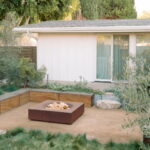 A Reimagined Coastal Garden in Long Beach