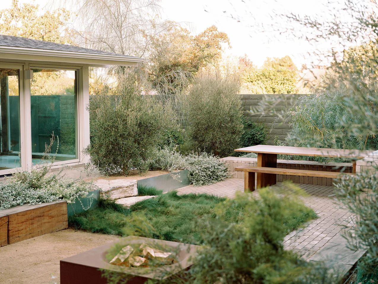 Reimagined Coastal Garden in Long Beach