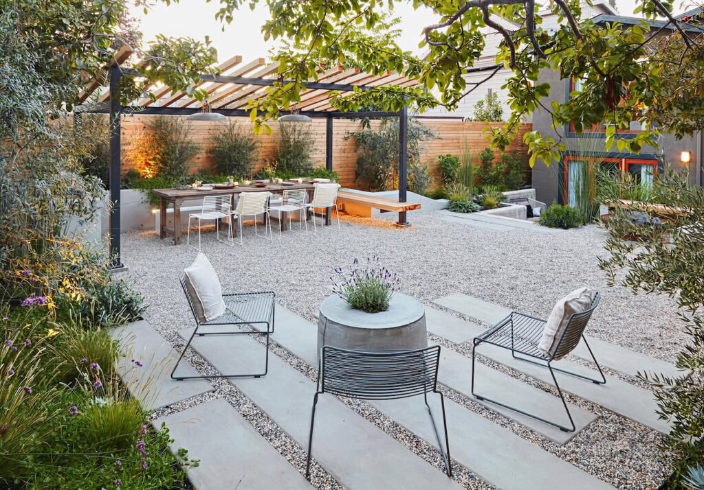 A Modern Bungalow Garden in Oakland, California